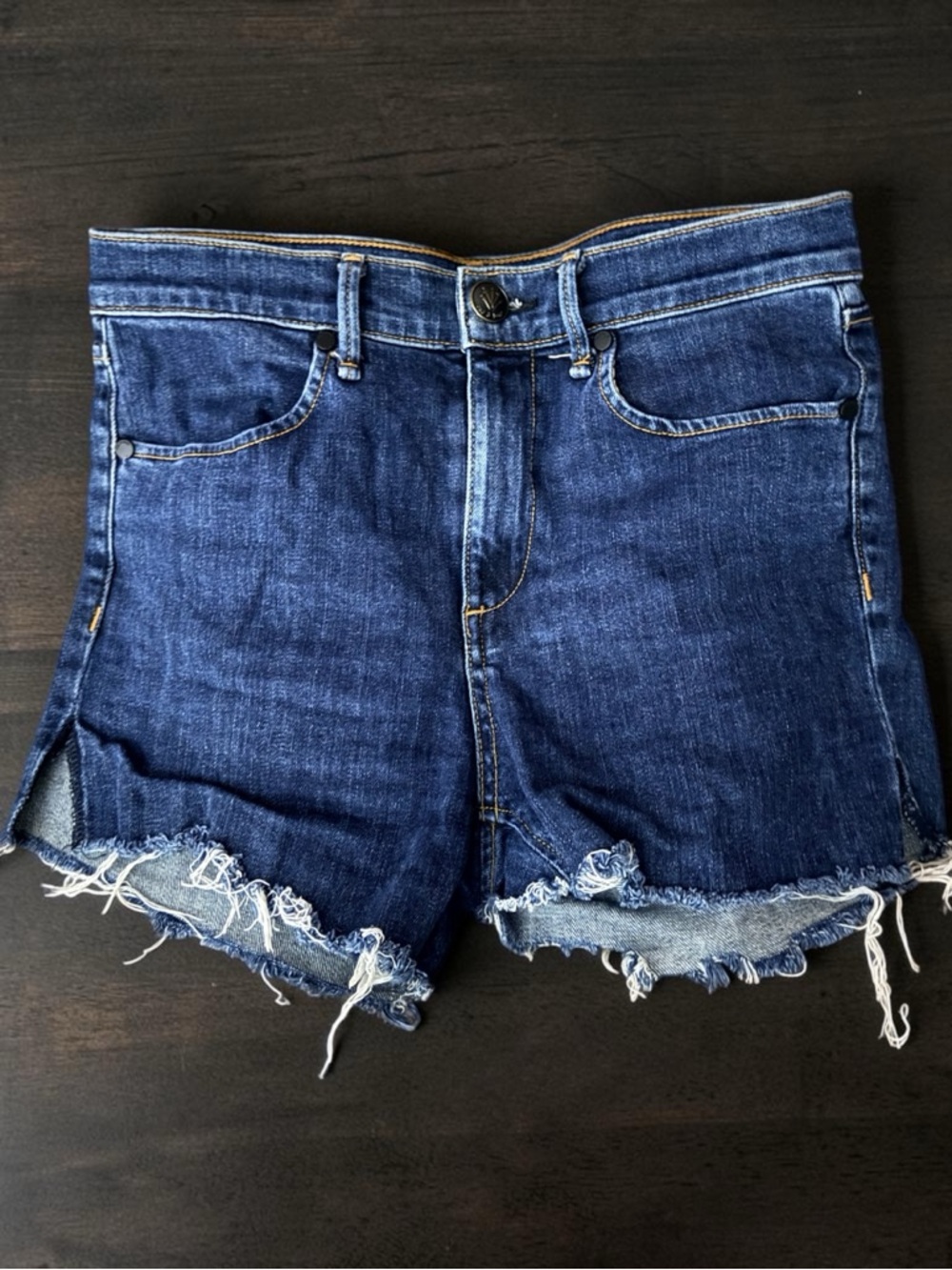 ANTHROPOLOGIE RAG & BONE DARK BLUE WASH CUT OFF FRAYED HEM DENIM SHORTS SIZE 26